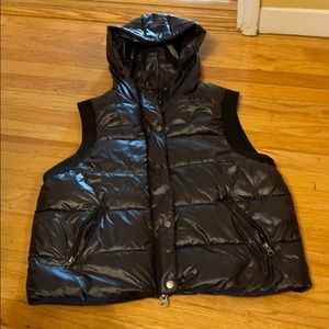 Without walls UO Puffer Vest